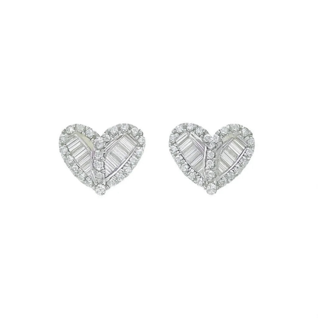 E2905 White Gold Heart Stud Earrings With Zircon Prong Setting For Women Romantic Fashion Jewelry Gift