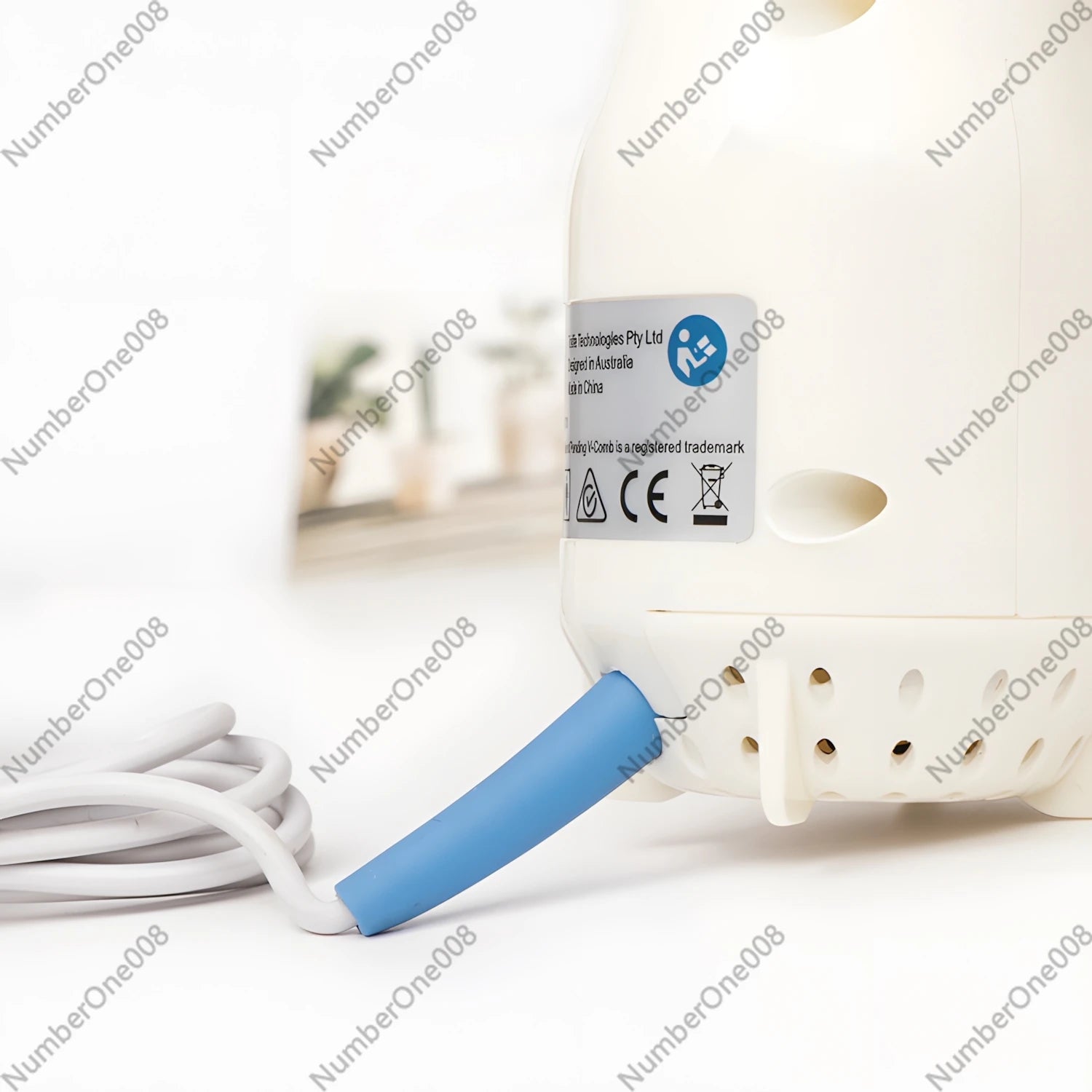Electric Suction Flea Comb Efficient Cleaning Removing Lice Automatic Clean Comb with Dense Teeth for Dog/Cat Pet Grooming Tool